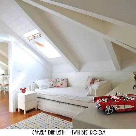 Luxurious Penthouse With Large Sea View Terraces Apartment *