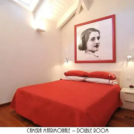 Luxurious Penthouse With Large Sea View Terraces Appartement *